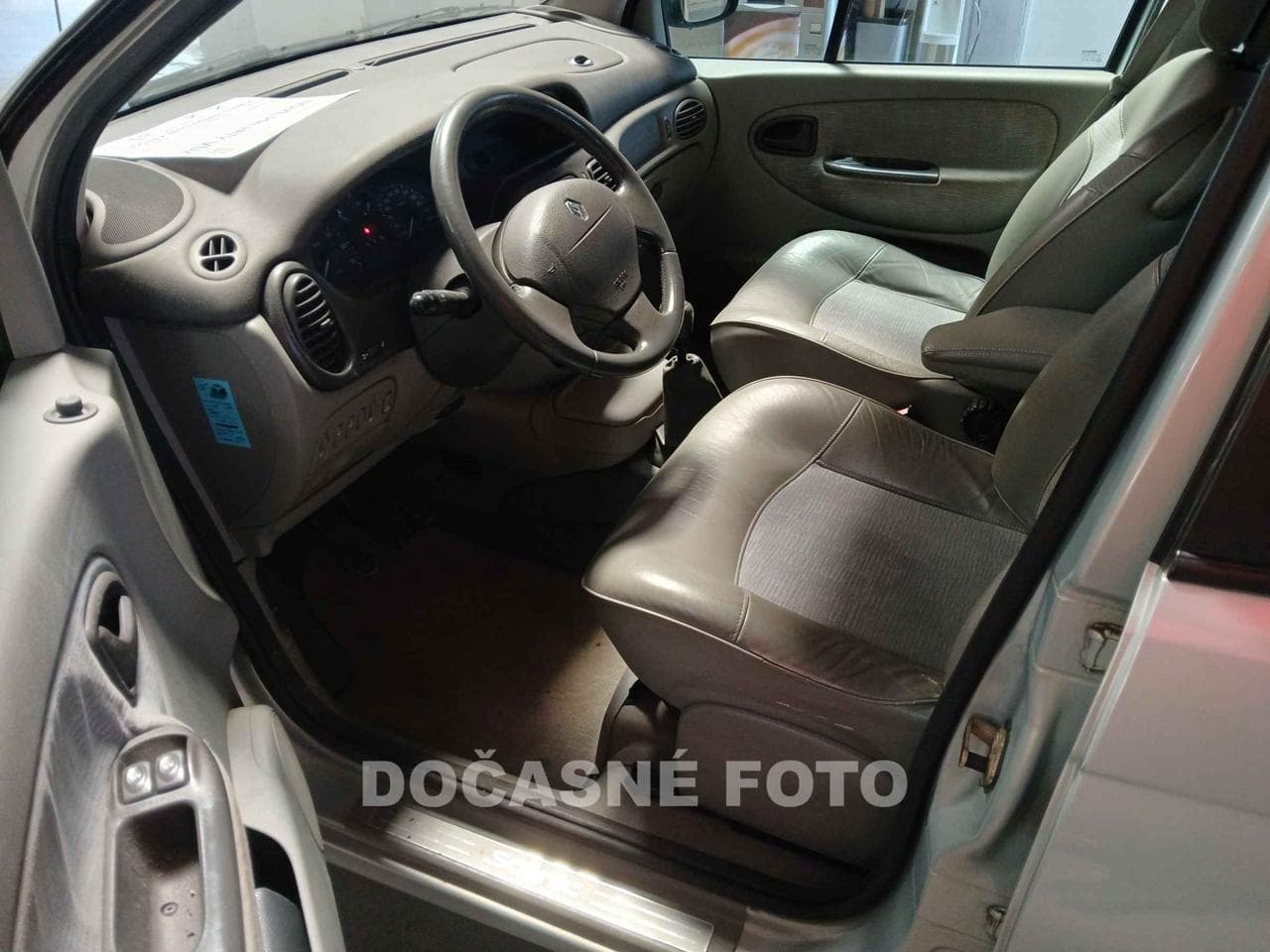 2001 Renault MEGANE - 3