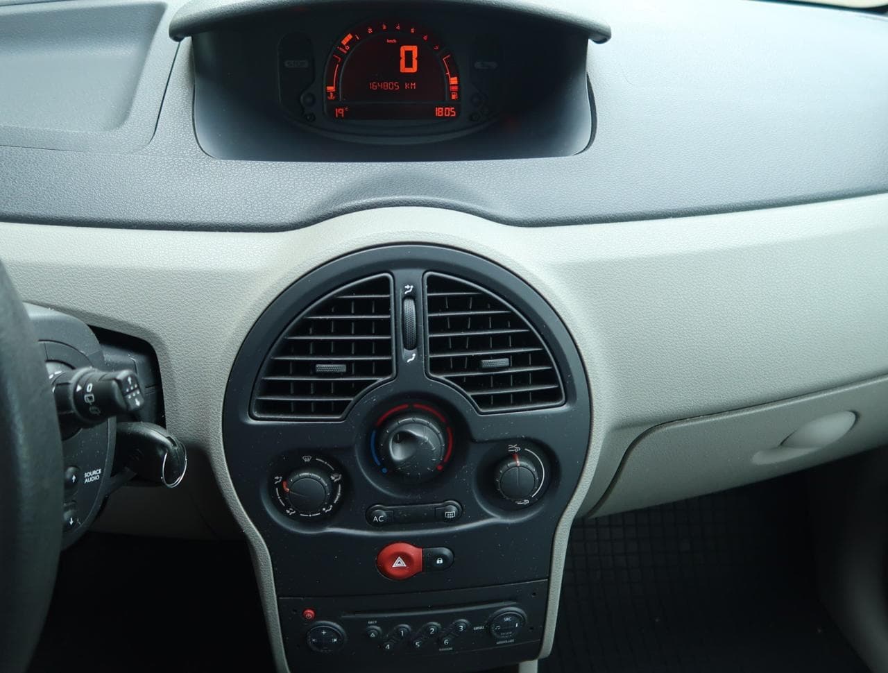 2005 Renault MODUS - 24