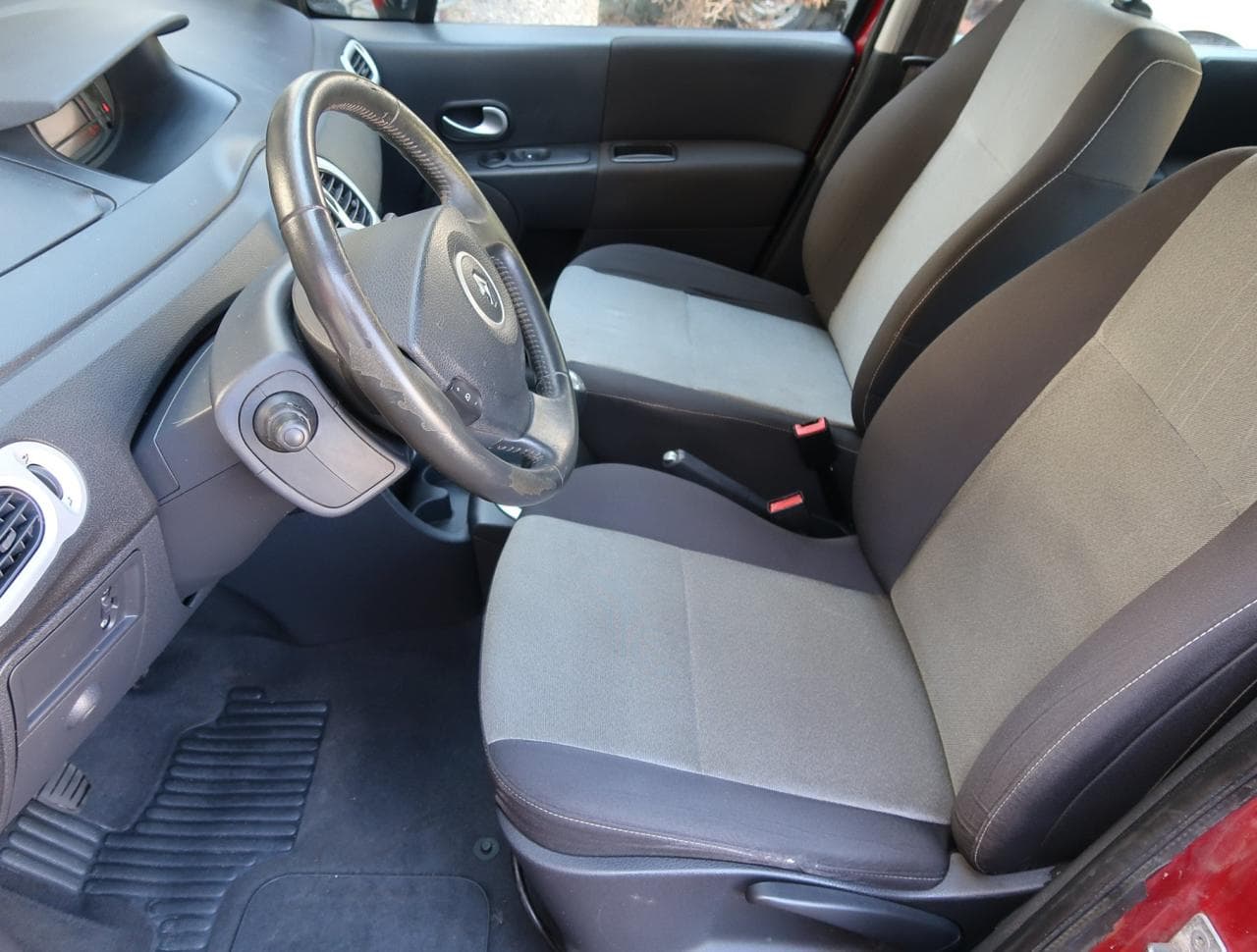 2008 Renault MODUS - 16