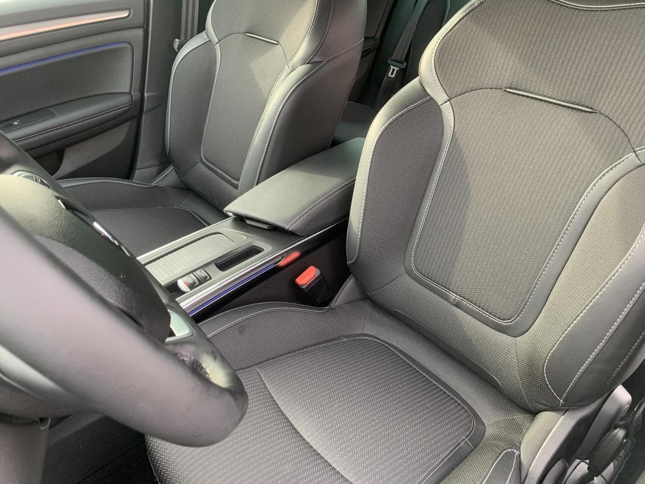 2024 Renault Megane - 9