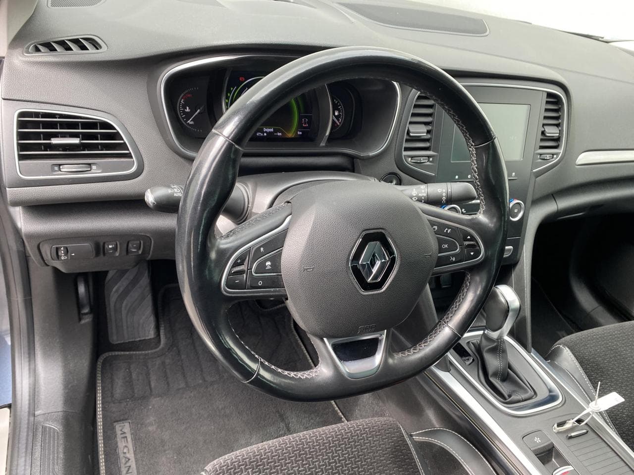 2019 Renault MEGANE - 12