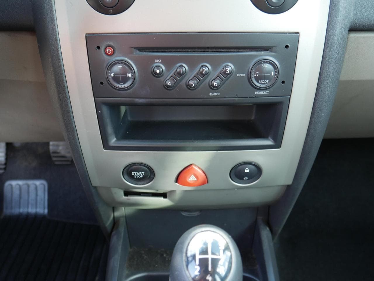 2005 Renault MEGANE - 14