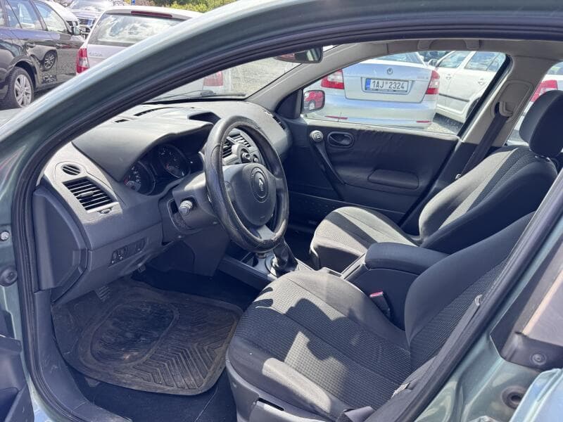 2003 Renault MEGANE - 8