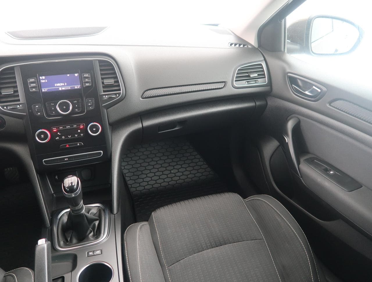2017 Renault MEGANE - 20