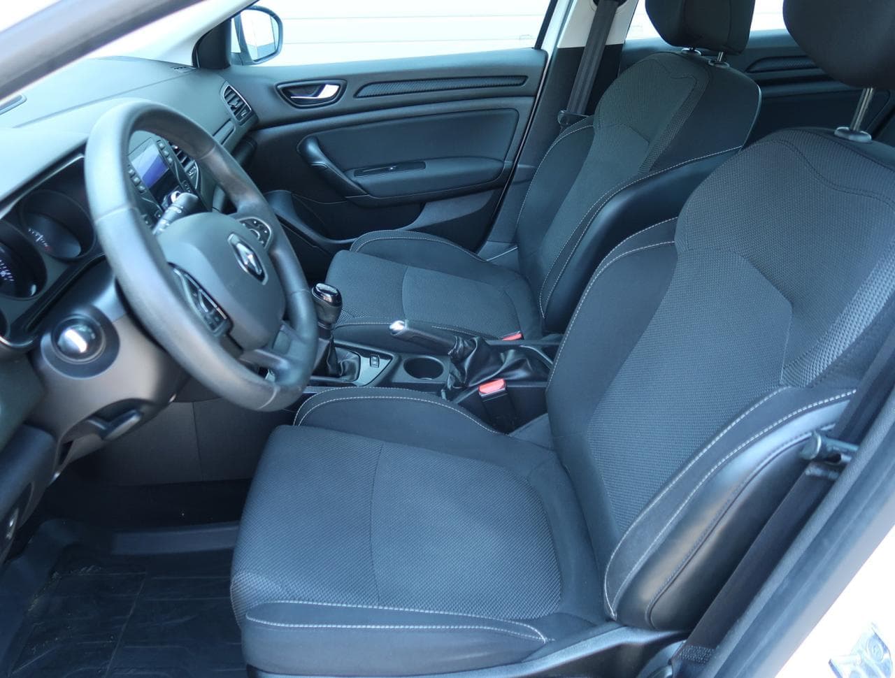 2019 Renault MEGANE - 17
