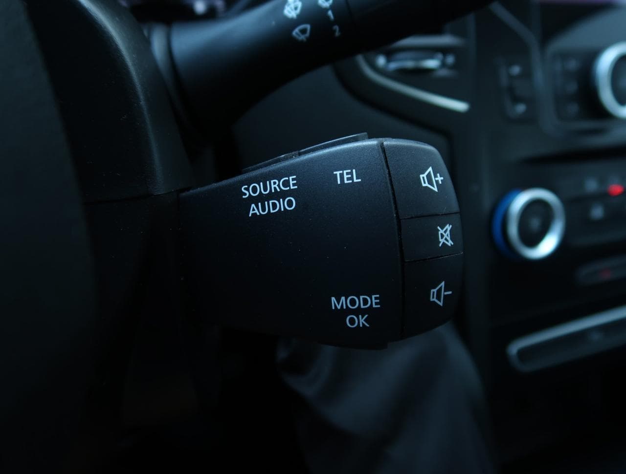 2019 Renault MEGANE - 25