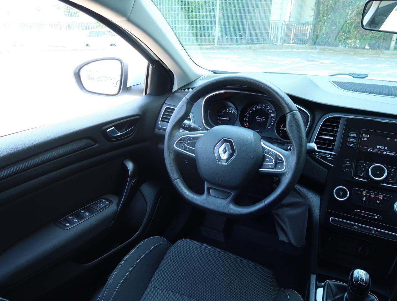 2019 Renault MEGANE - 9