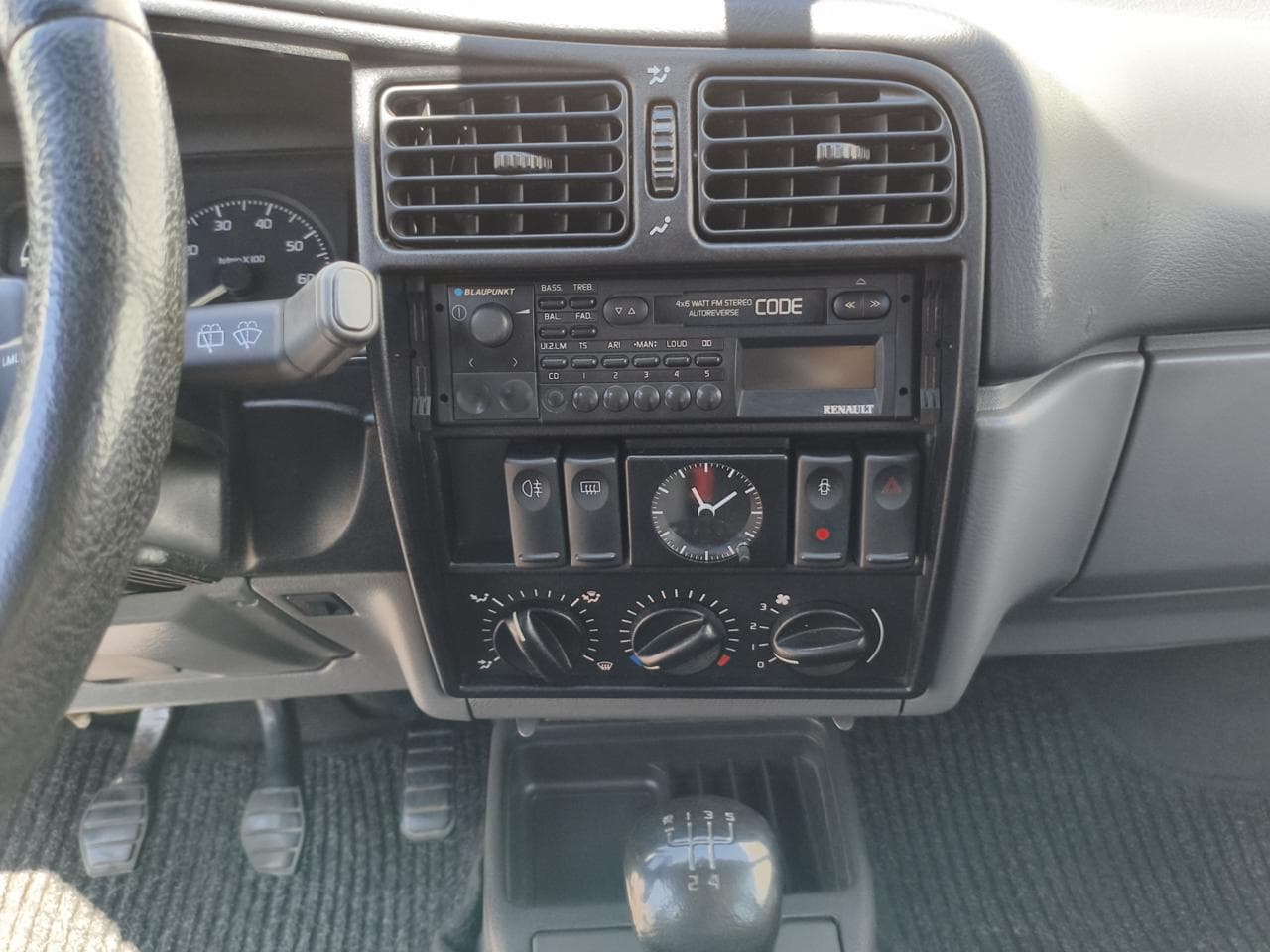 1992 Renault 19 - 19