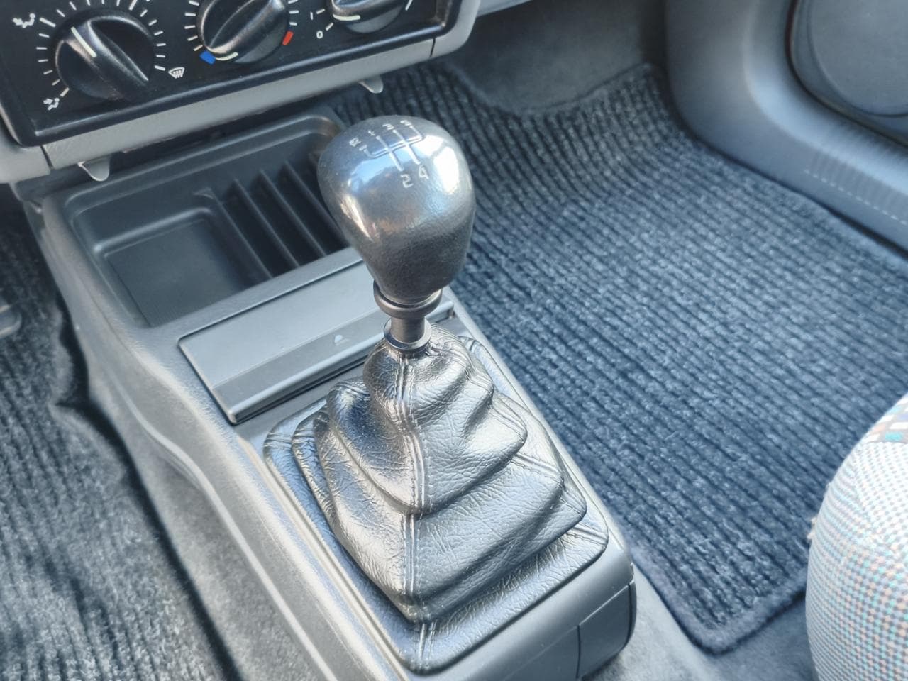 1992 Renault 19 - 29