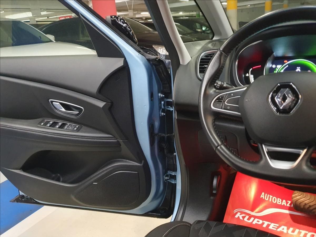 2018 Renault SCENIC - 11