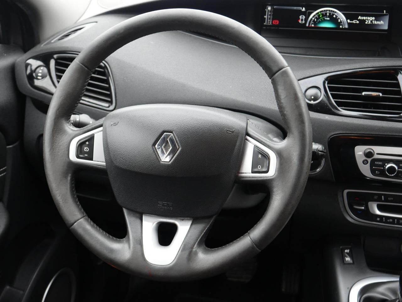 2012 Renault Scenic - 17