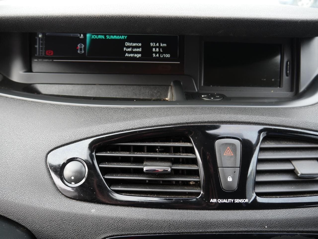 2012 Renault Scenic - 12