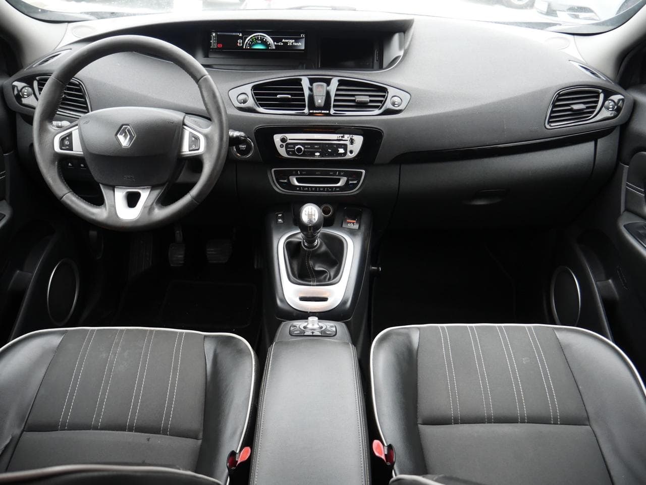 2012 Renault Scenic - 8