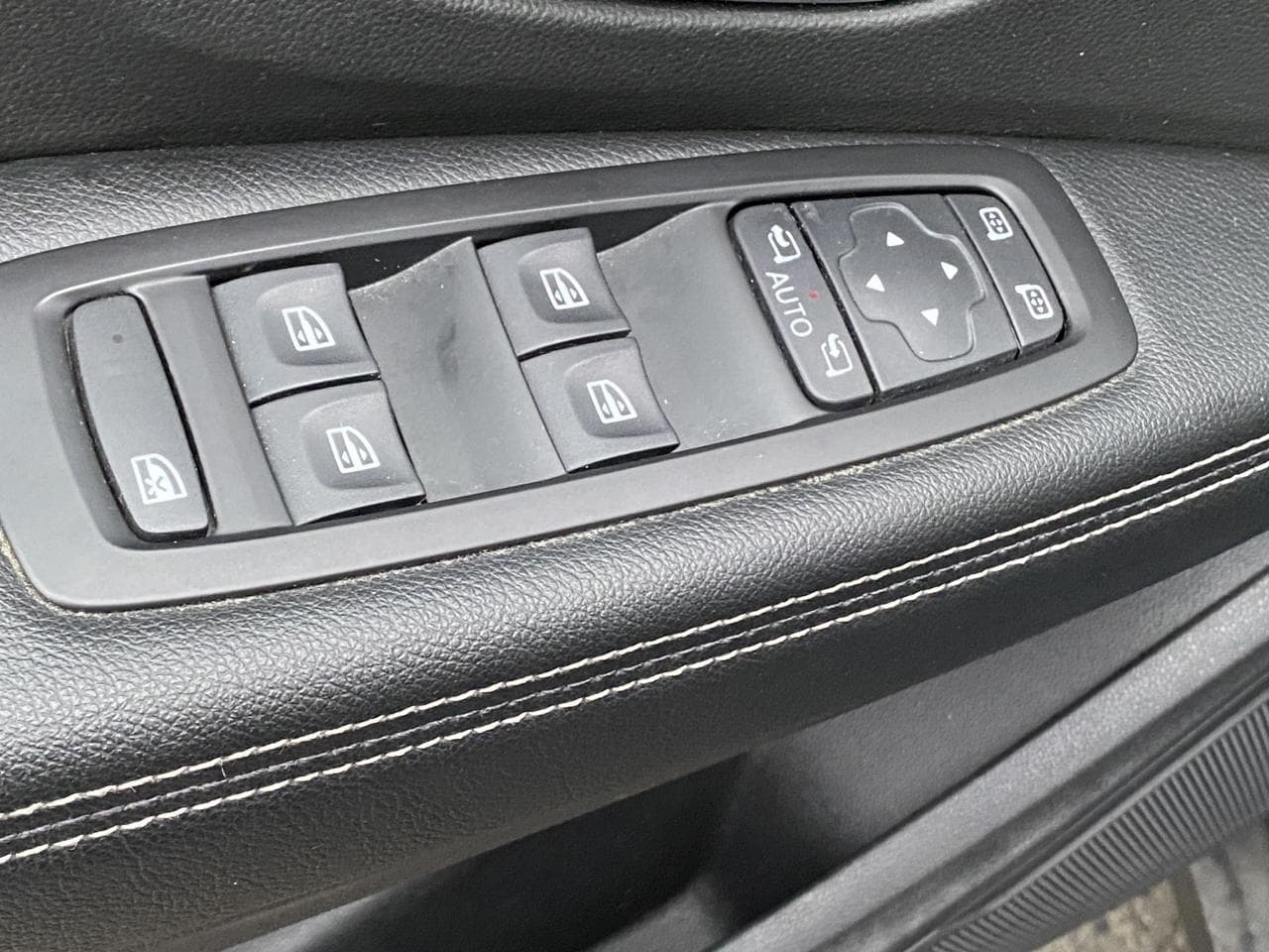 2017 Renault Scenic - 11