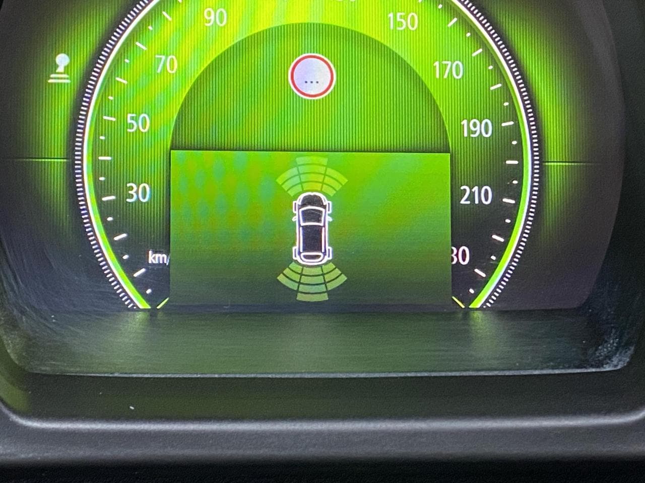 2017 Renault Scenic - 17