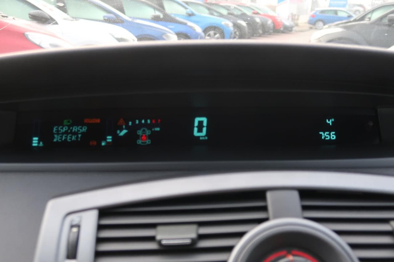 2003 Renault Scenic - 17