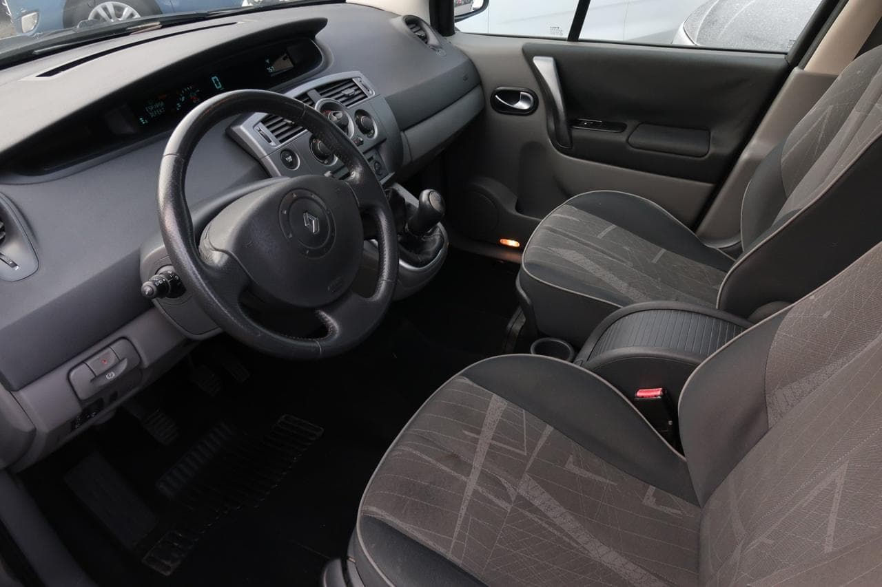 2003 Renault Scenic - 16