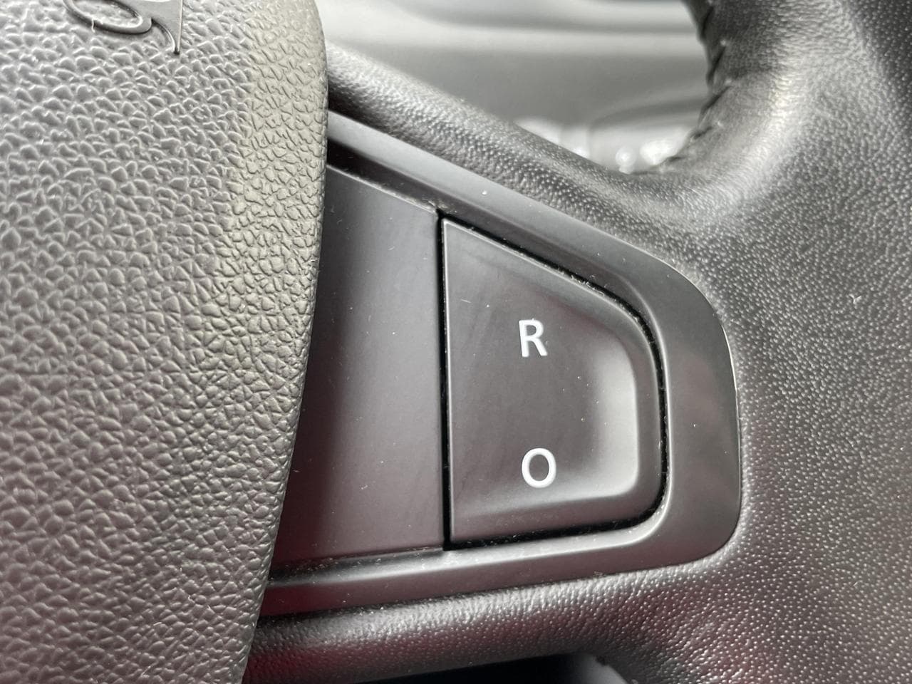 2016 Renault Scenic - 16