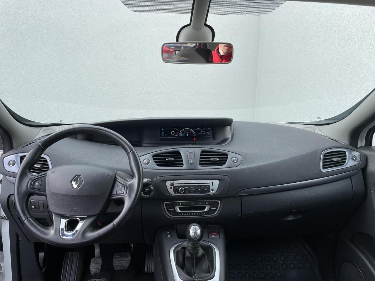 2016 Renault Scenic - 8