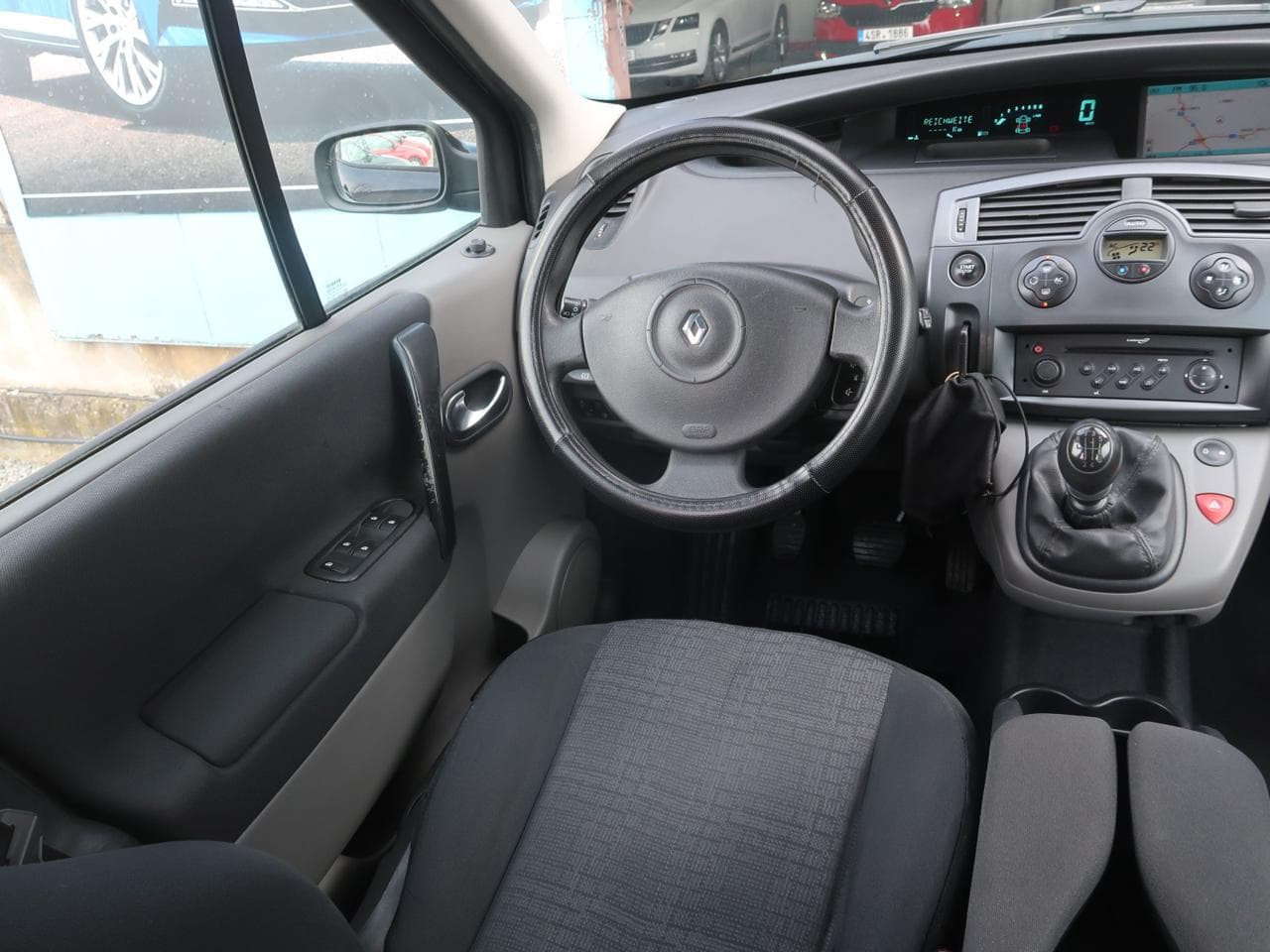 2007 Renault Scenic - 9