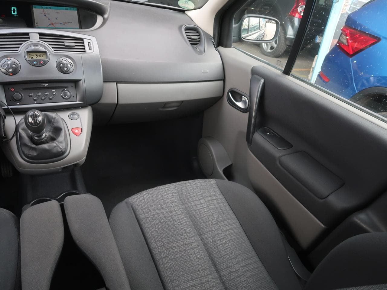 2007 Renault Scenic - 11