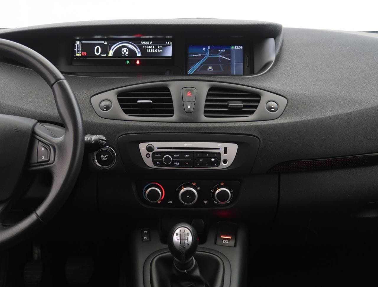 2013 Renault Scenic - 18