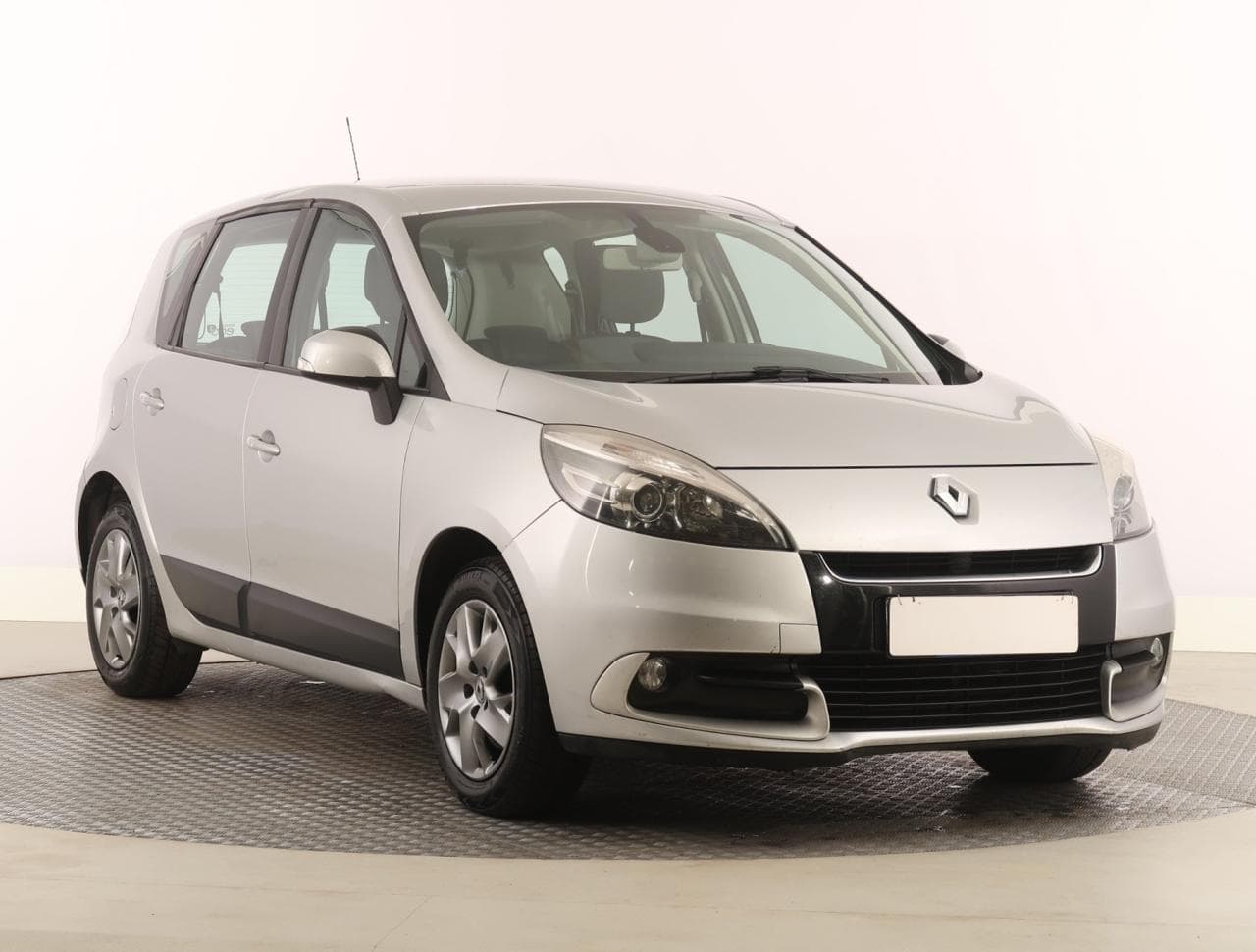 Renault Scénic 1.5 dCi 81kW MPV