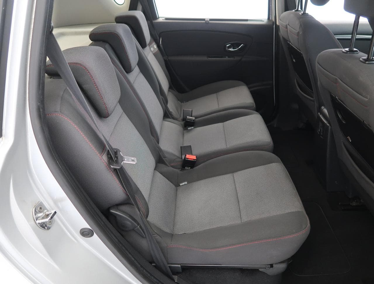 2013 Renault Scenic - 13