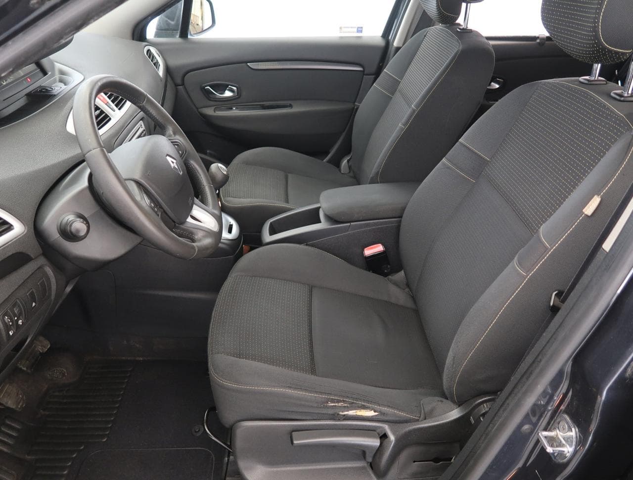 2009 Renault SCENIC - 16