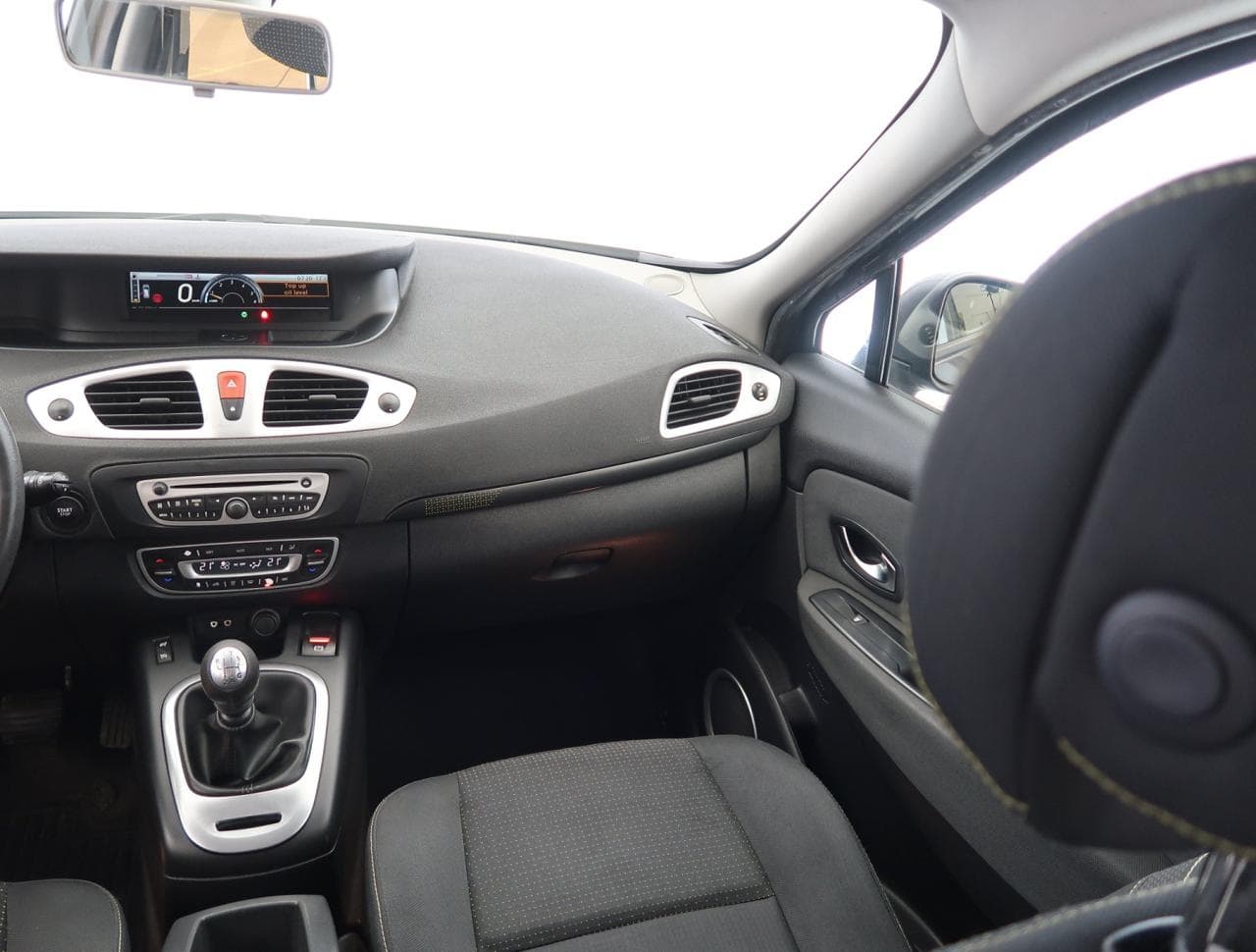 2009 Renault SCENIC - 11