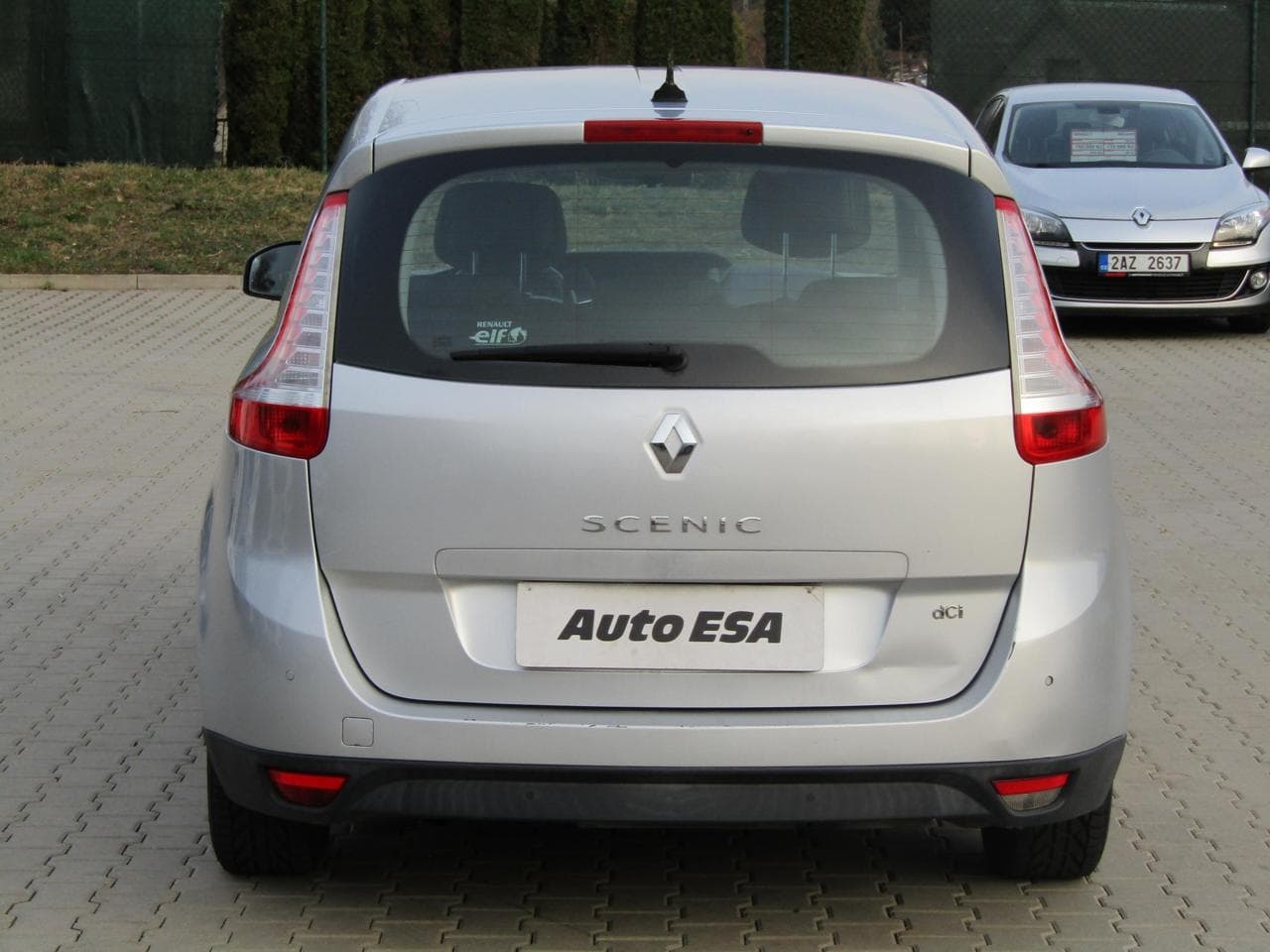 2010 Renault Scenic - 9