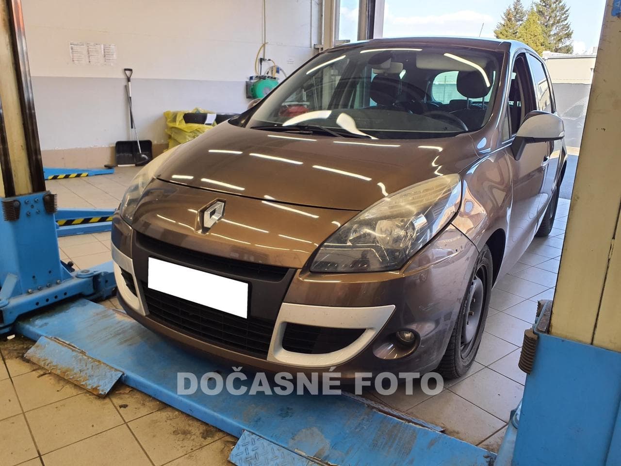 2011 Renault SCENIC