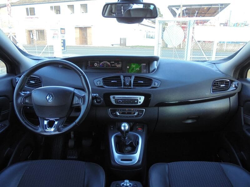 2013 Renault SCENIC - 9