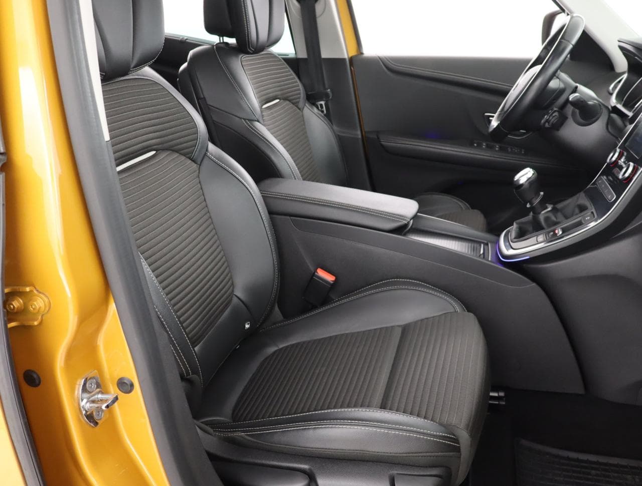 2017 Renault SCENIC - 12