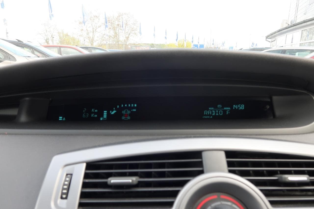 2009 Renault SCENIC - 28