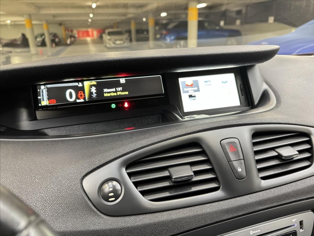 2015 Renault SCENIC - 18