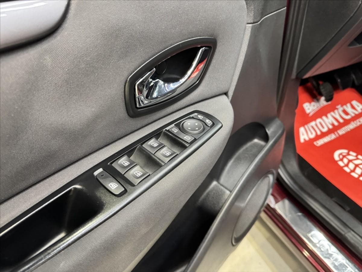 2015 Renault SCENIC - 14