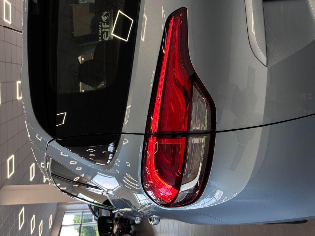 2017 Renault SCENIC - 7