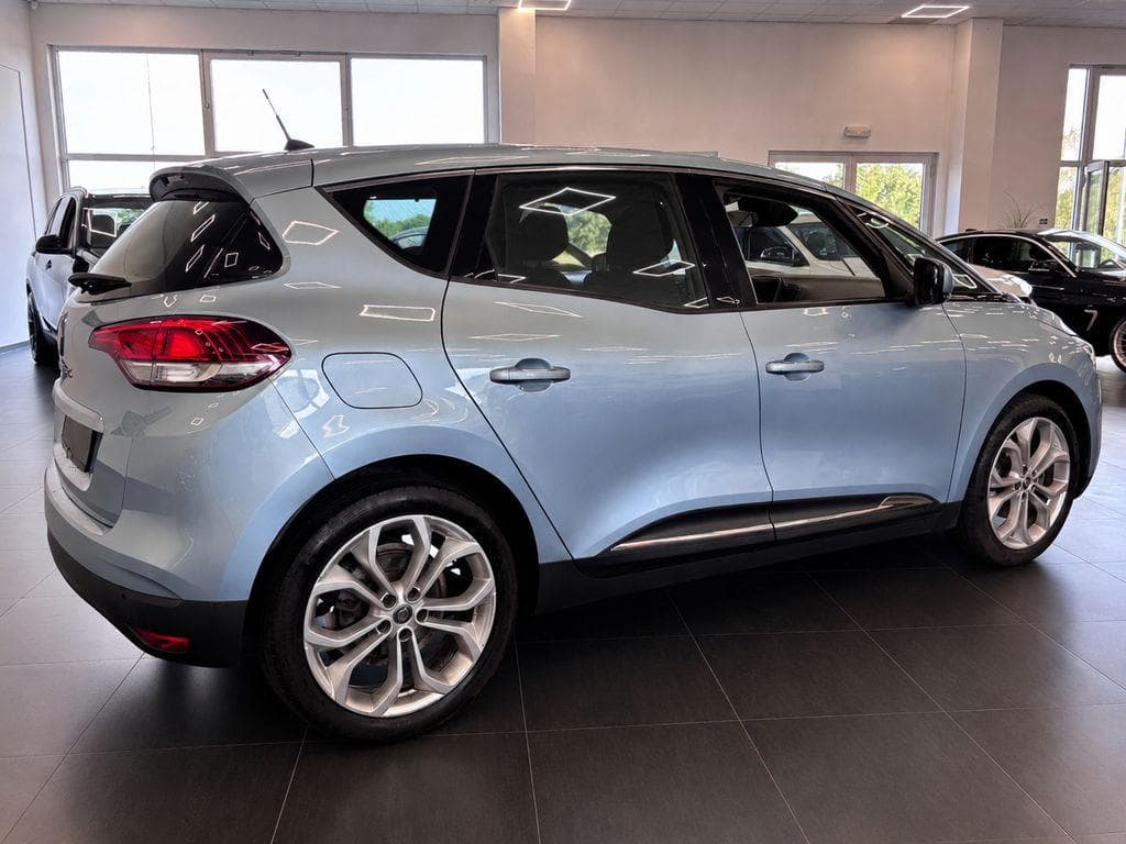 2017 Renault SCENIC - 5