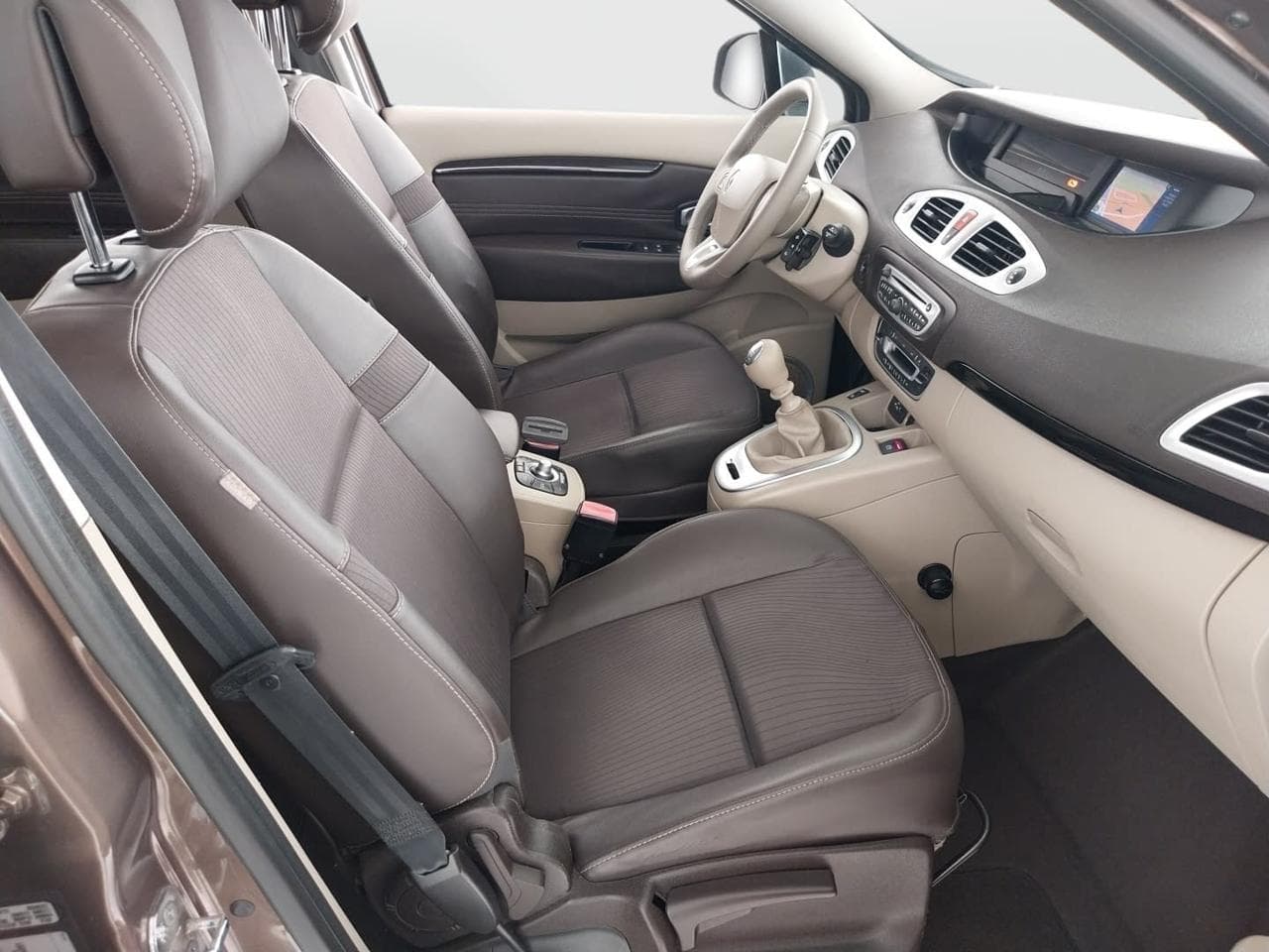 2009 Renault SCENIC - 12