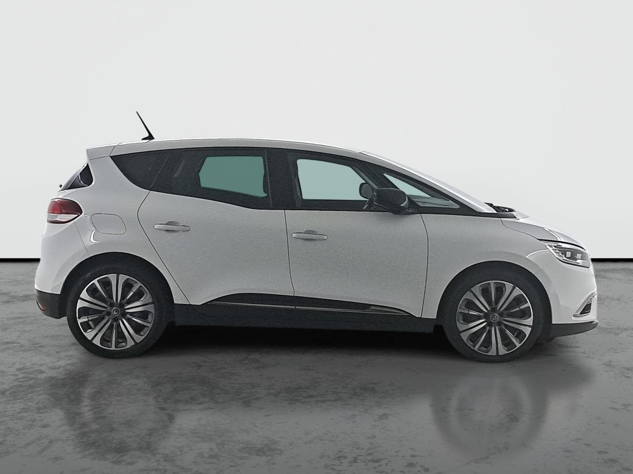 2021 Renault SCENIC - 8
