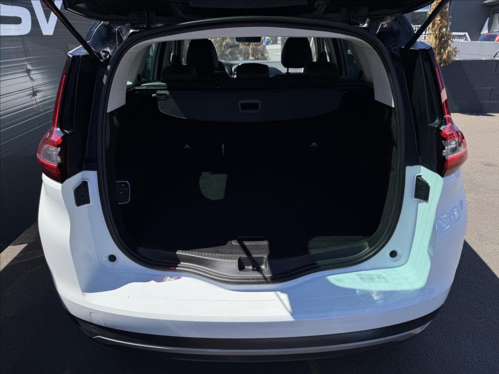 2019 Renault SCENIC - 10