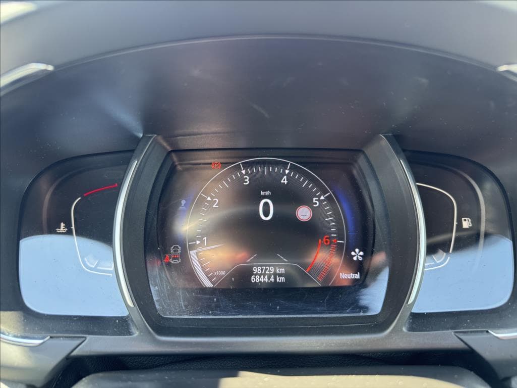 2019 Renault SCENIC - 16