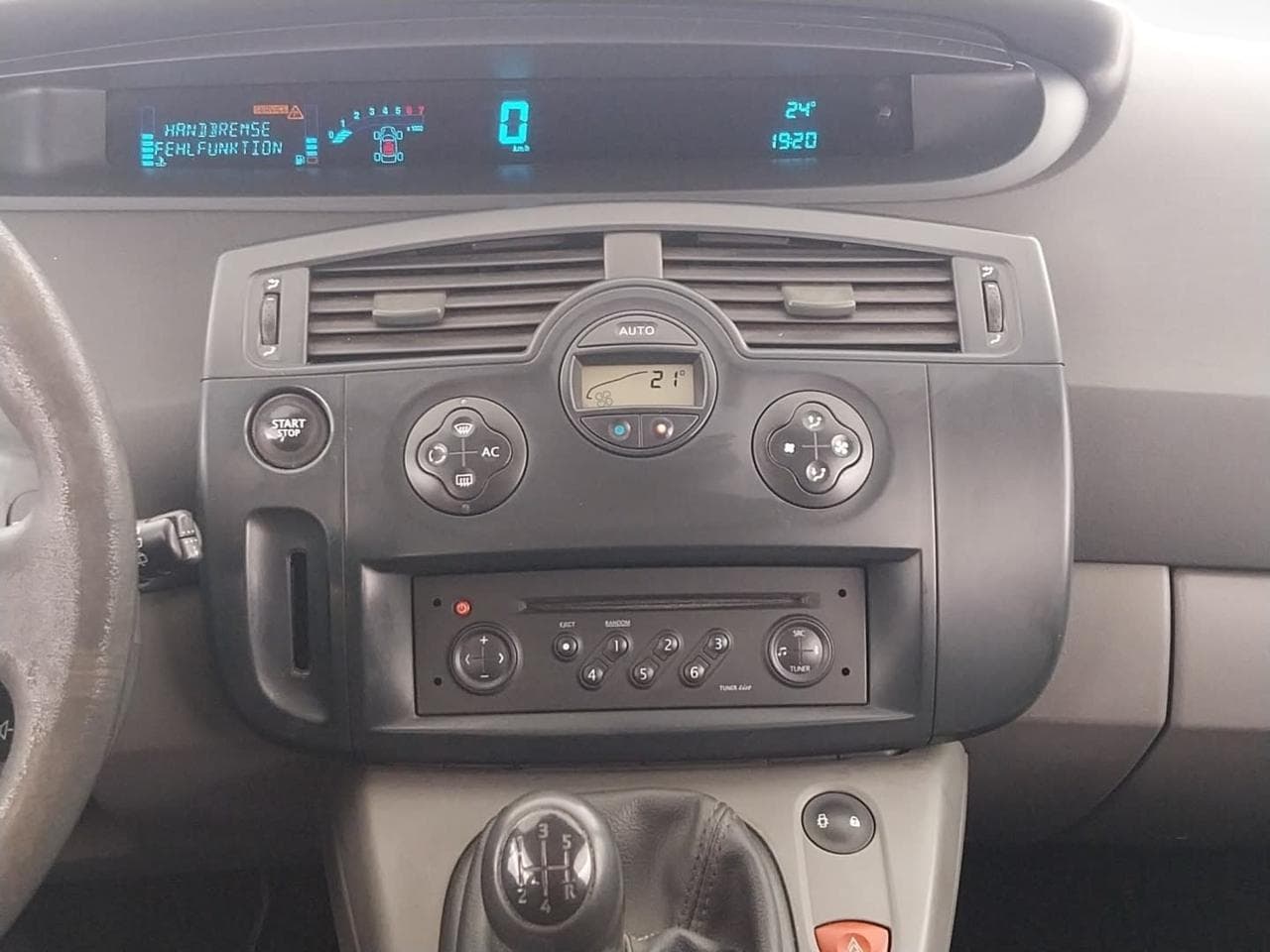 2004 Renault SCENIC - 18
