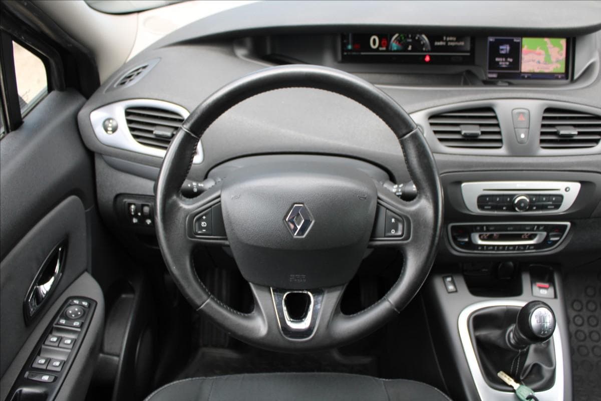 2016 Renault SCENIC - 10
