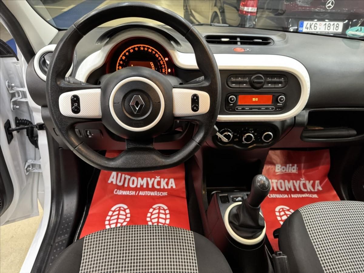 2015 Renault TWINGO - 16