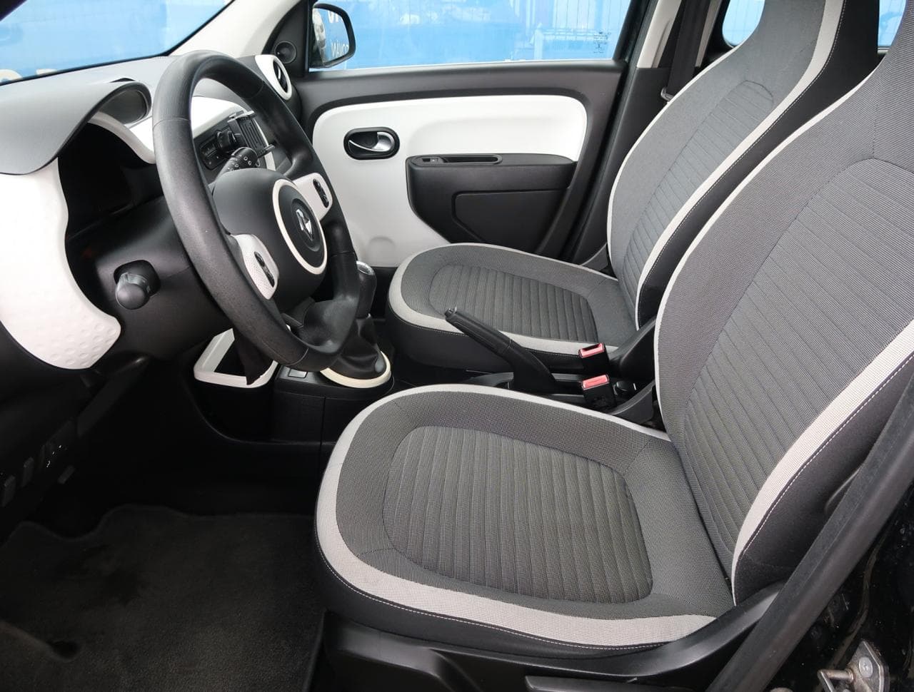 2015 Renault TWINGO - 16