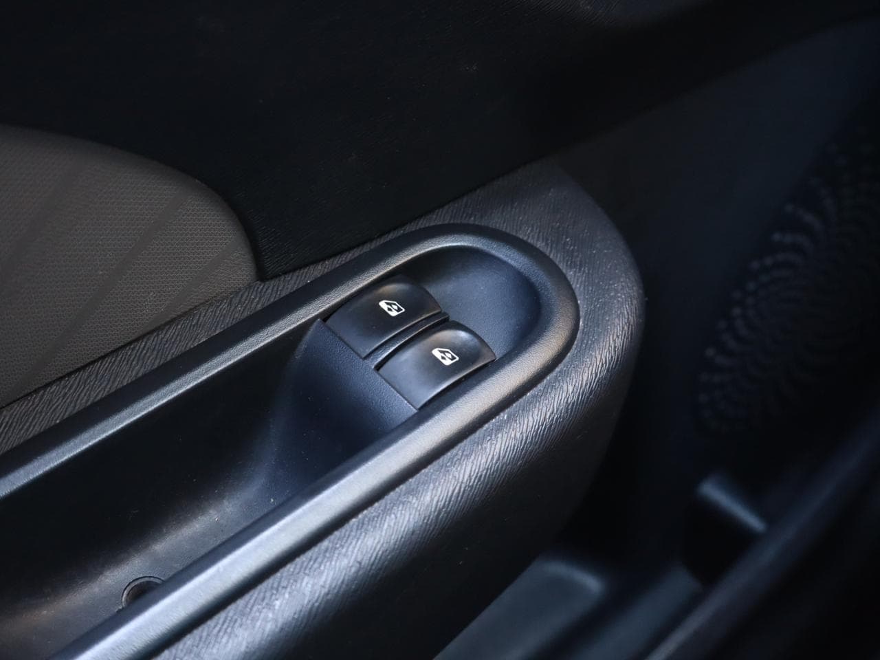 2011 Renault TWINGO - 30