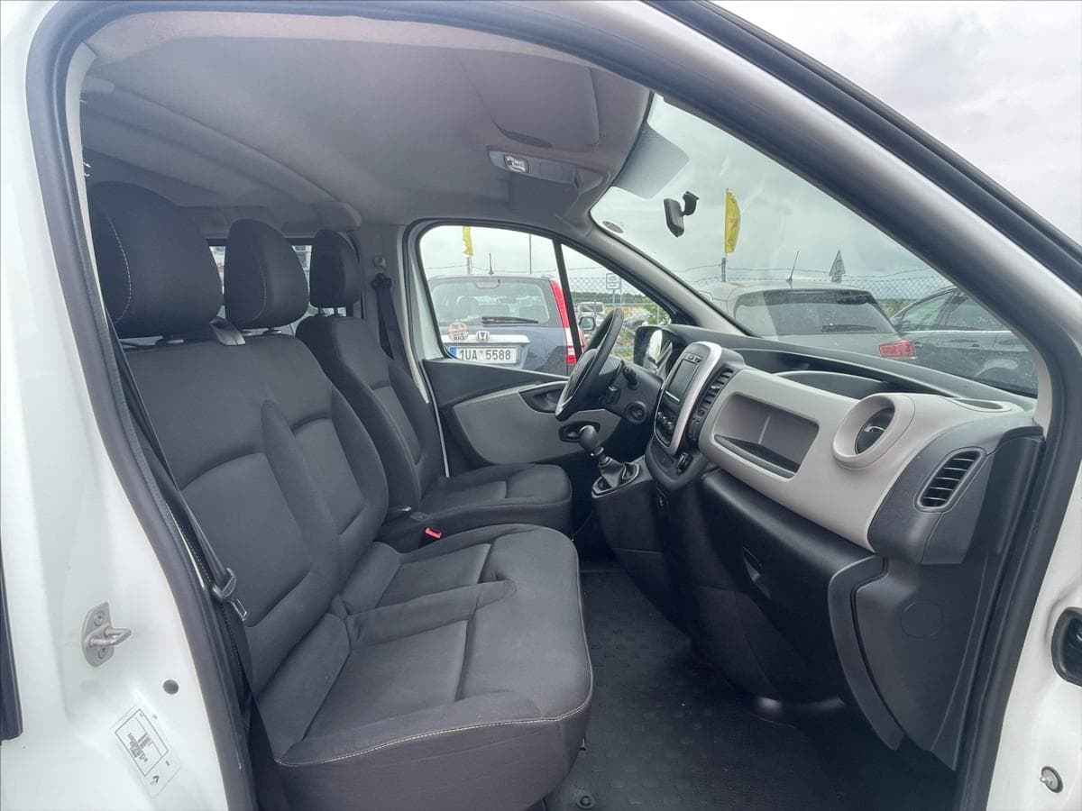 2018 Renault TRAFIC - 9