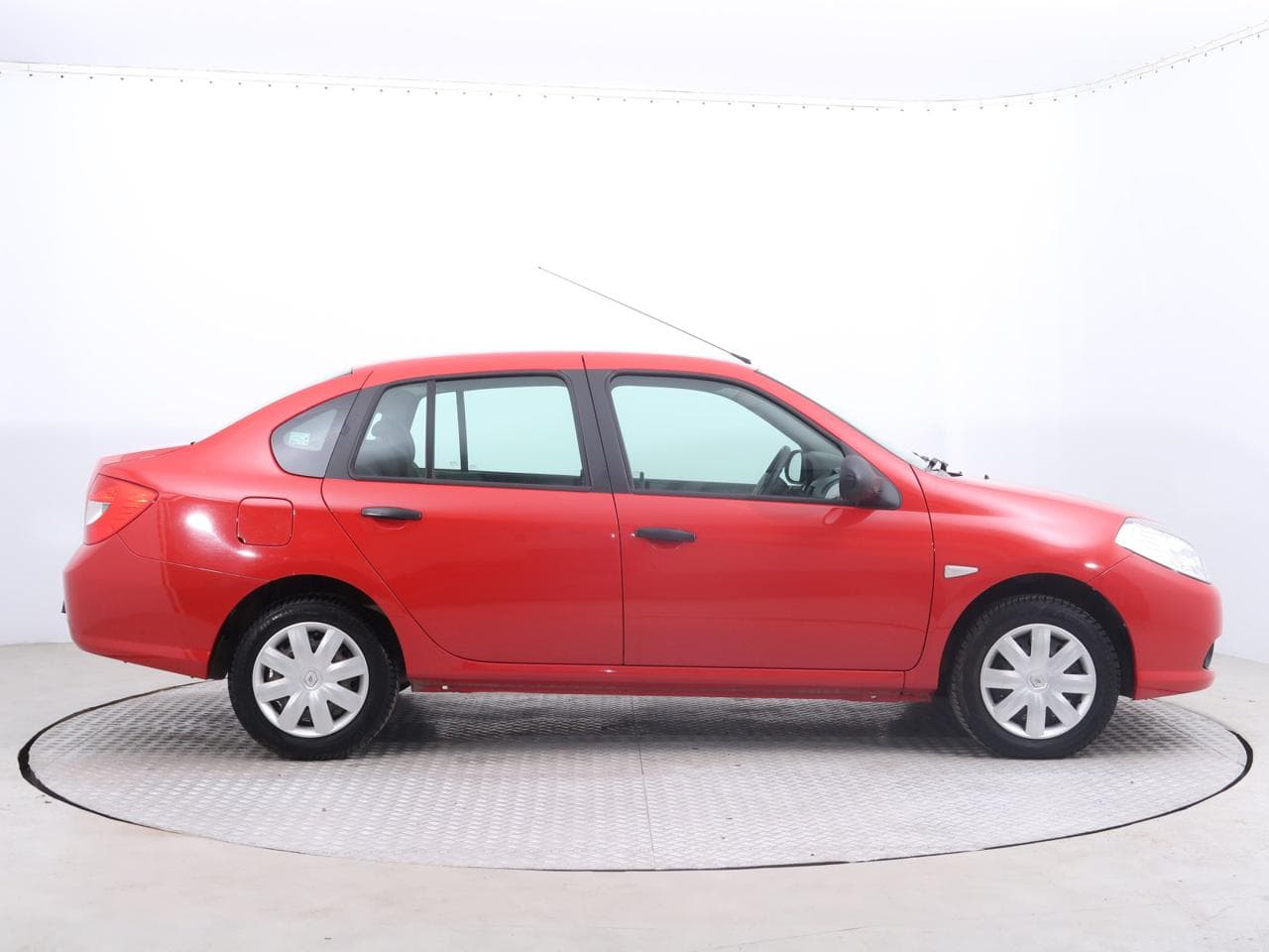 2012 Renault Thalia - 8